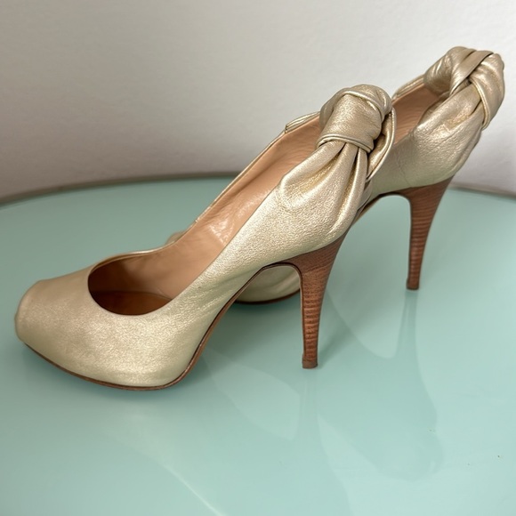 Giuseppe Zanotti Metallic Gold Leather Peep Toe Platform Heels With Shoe Bag - Picture 4 of 14